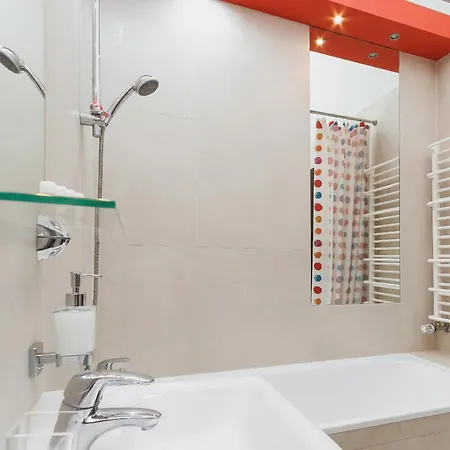 Amaretto Dluga 60 By Renters