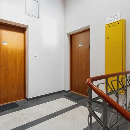 Amaretto Dluga 60 By Renters Krakow
