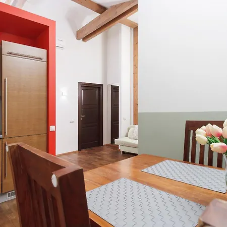 Amaretto Dluga 60 By Renters *